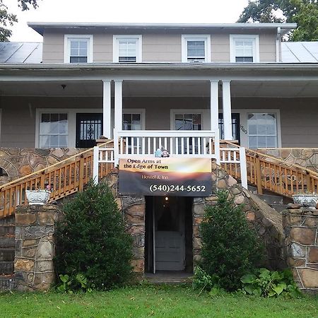 Open Arms Hostel & Inn Luray Buitenkant foto